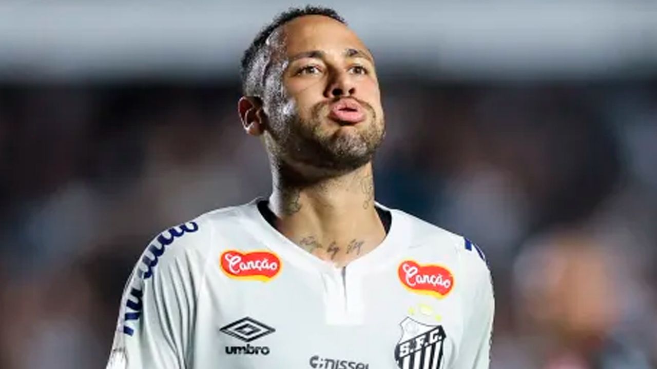 Neymar responde con dureza a  insultos tras caída del Santos