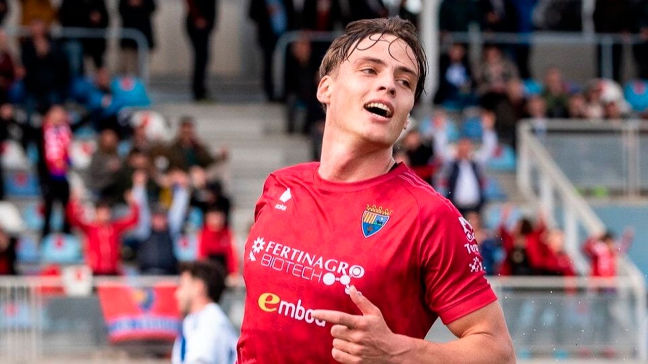 Théo, el 'otro' Le Normand, da el  salto al futbol profesional en  Andorra