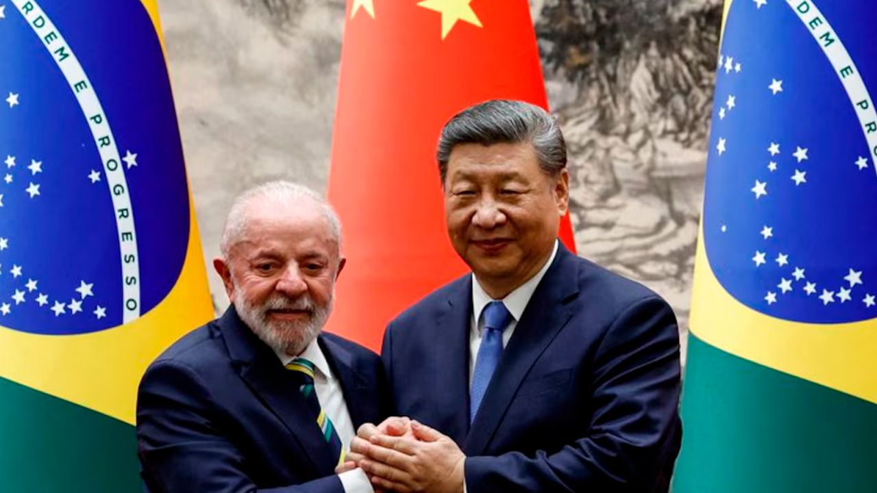 China avanza estratégicamente en Brasil: Inversiones militares y financieras bajo la lupa
