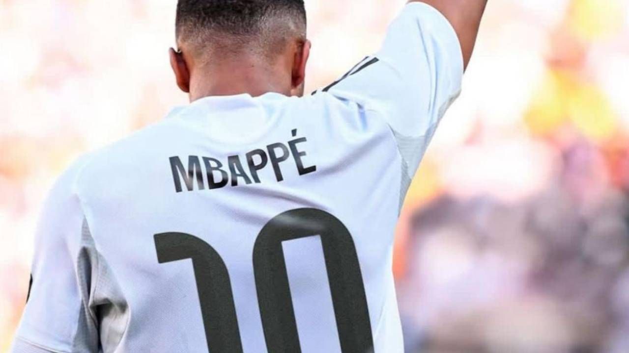 Kylian Mbappé ya es el '10' del Real Madrid