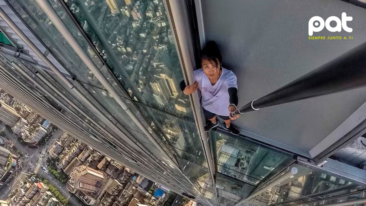 Murió por un “like”: la trágica caída del hombre araña chino desde el piso 62