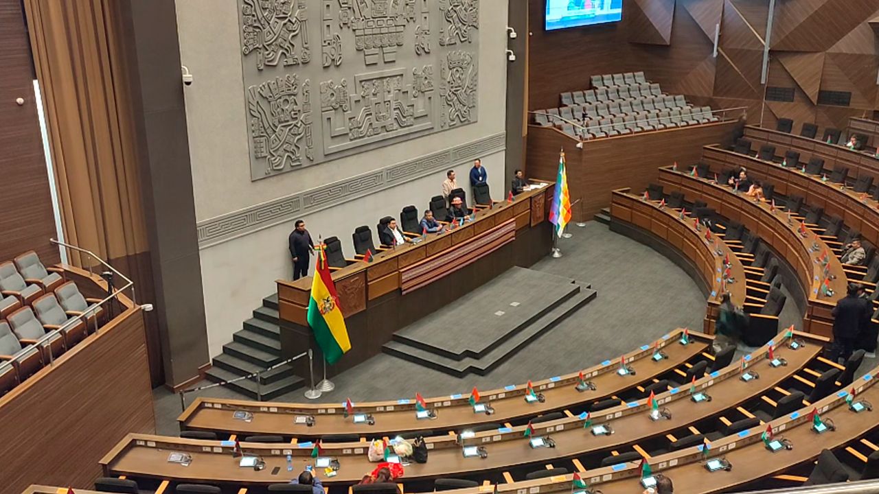 Choquehuanca suspende por tercera vez sesión del Legislativo por falta de quórum