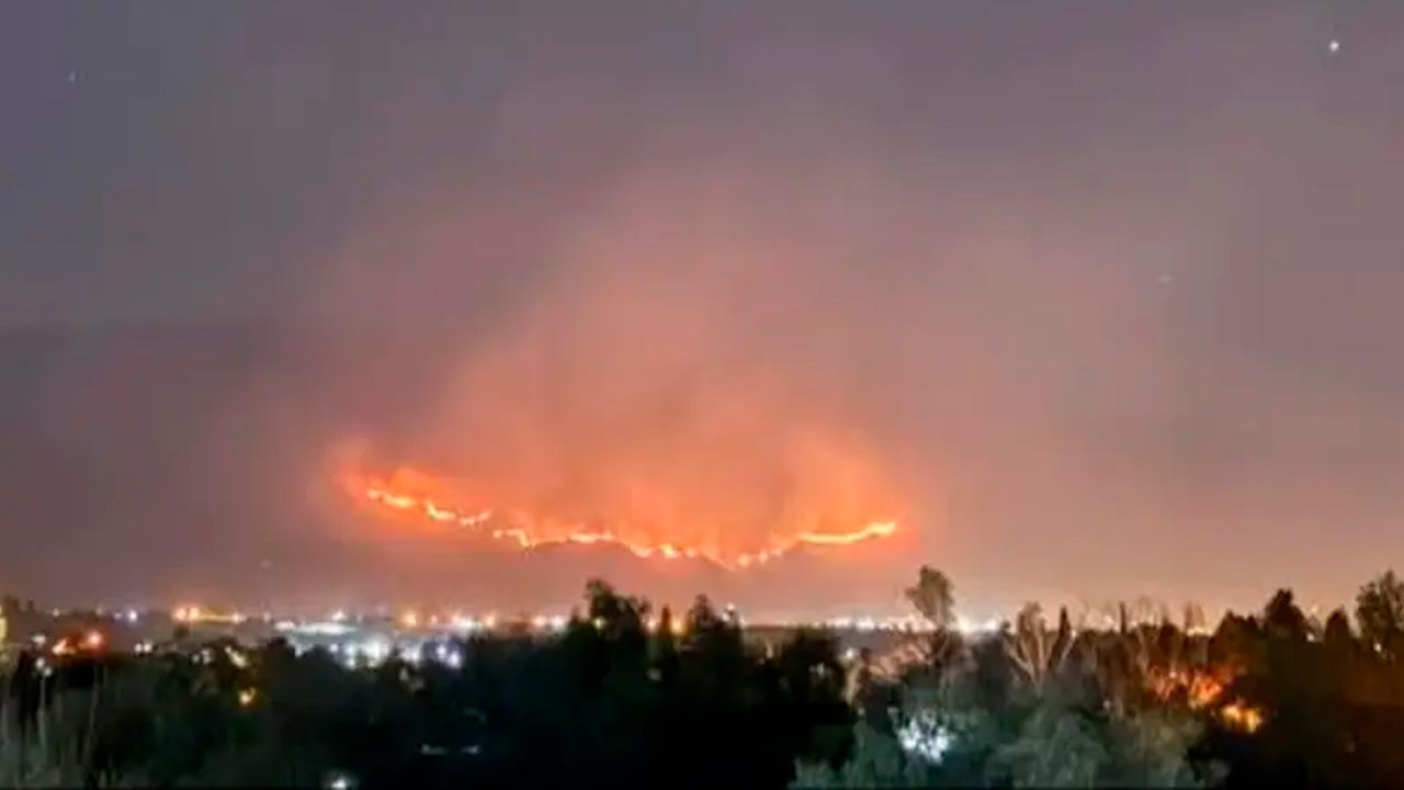Incendio en la serranía de Sama arrasa más de 1.000 hectáreas y deja tres personas heridas