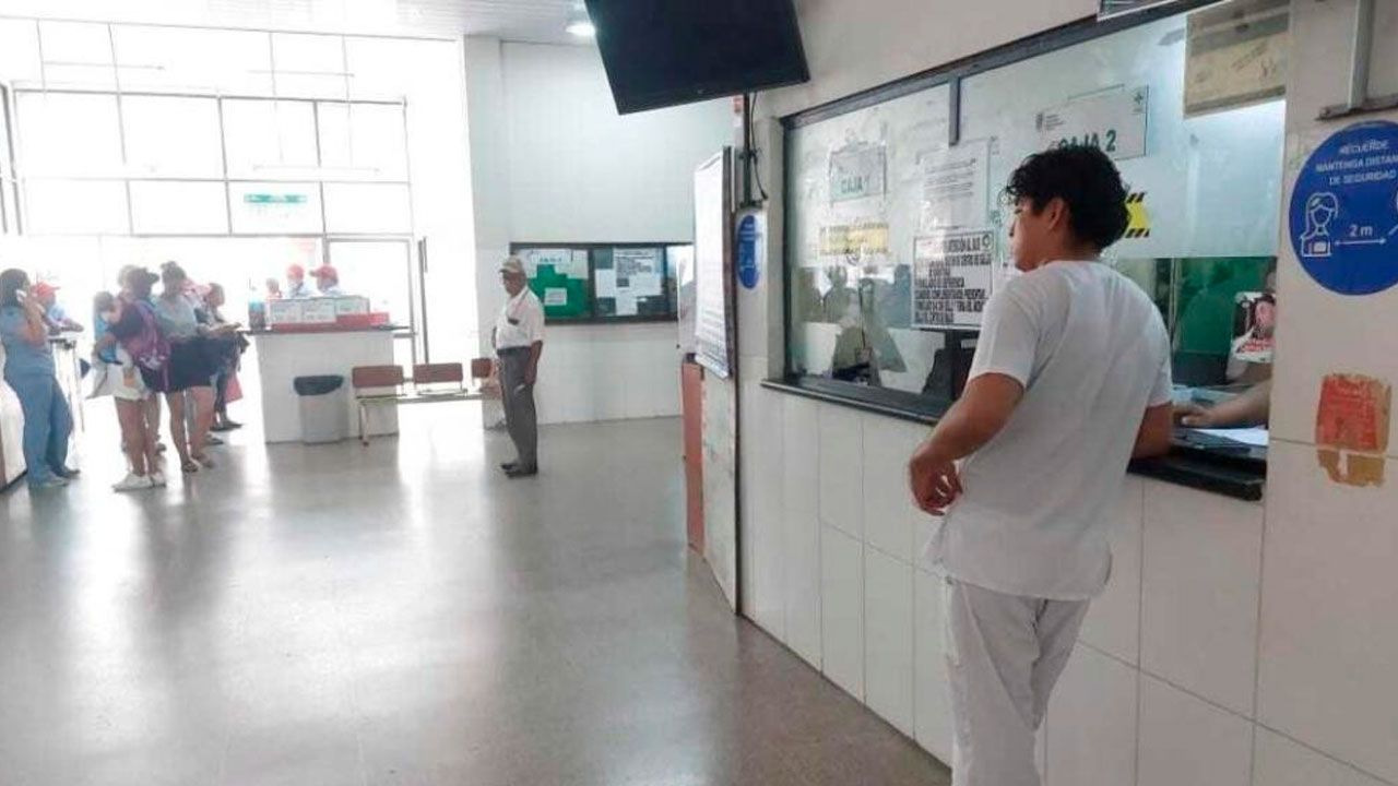 Paro de salud en Santa Cruz se suspende hasta el martes, pero podría retomarse si no hay pago