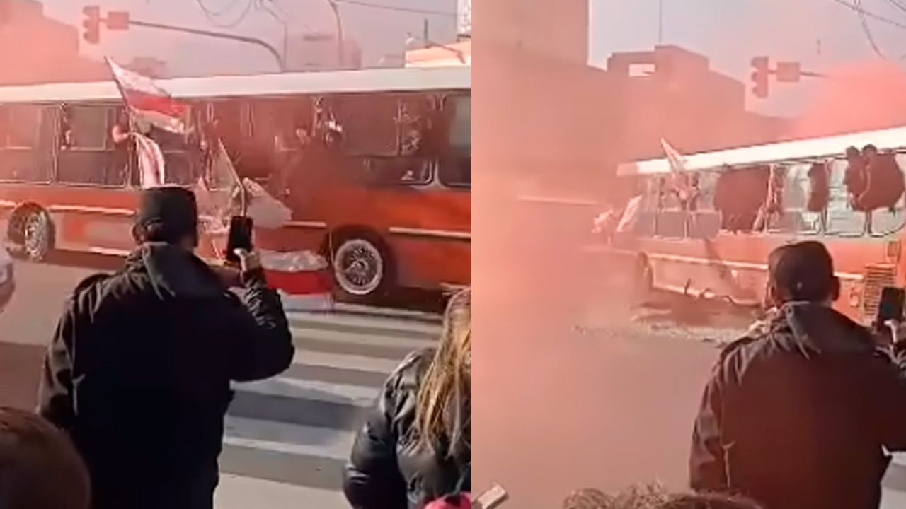 Dos hinchas de River Plate caen de un micro en movimiento en su camino al estadio