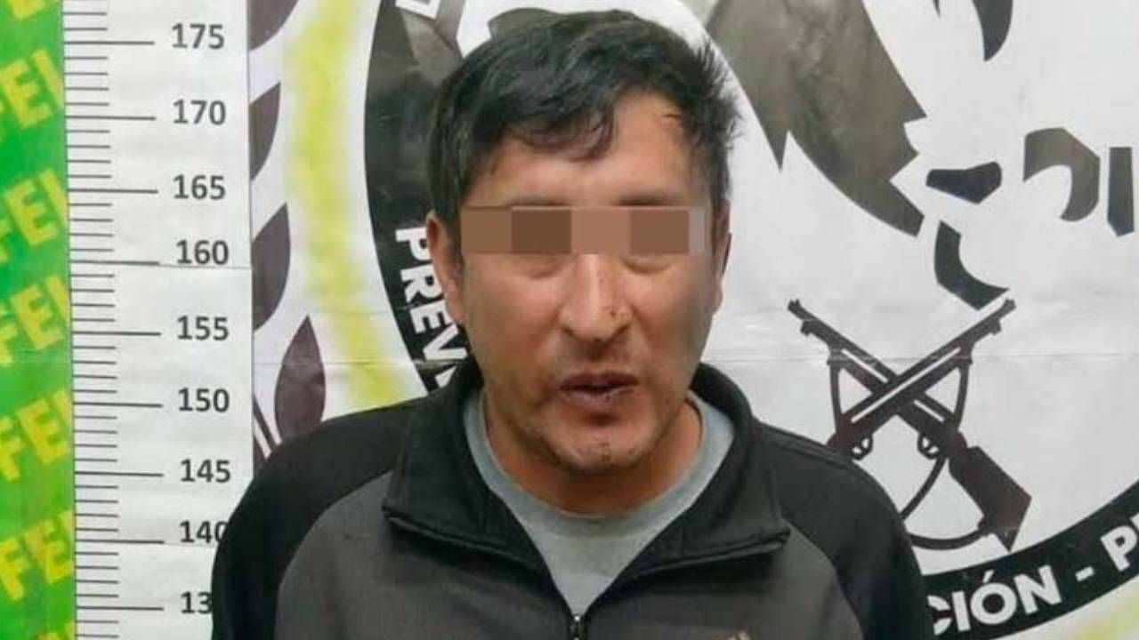 Periodista en Oruro es agredida por un acosador en su set de Tv poco antes de su informativo