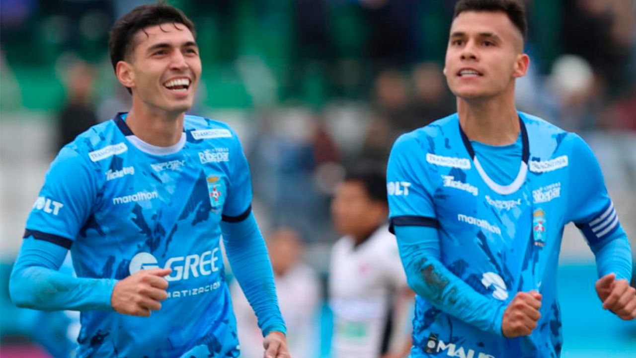 Villarroel calentó la caldera y le dio la victoria a Blooming sobre la ‘U’