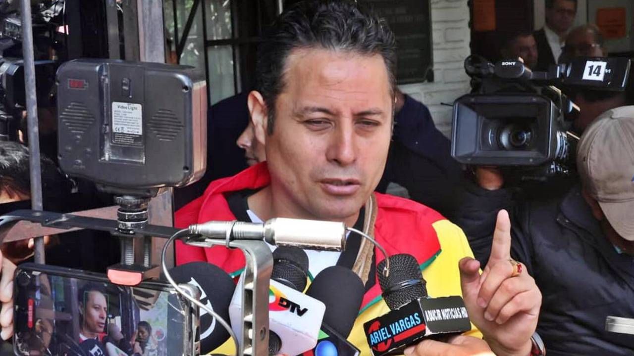 Lara declina el debate con JP porque quiere defenderse de un proceso judicial
