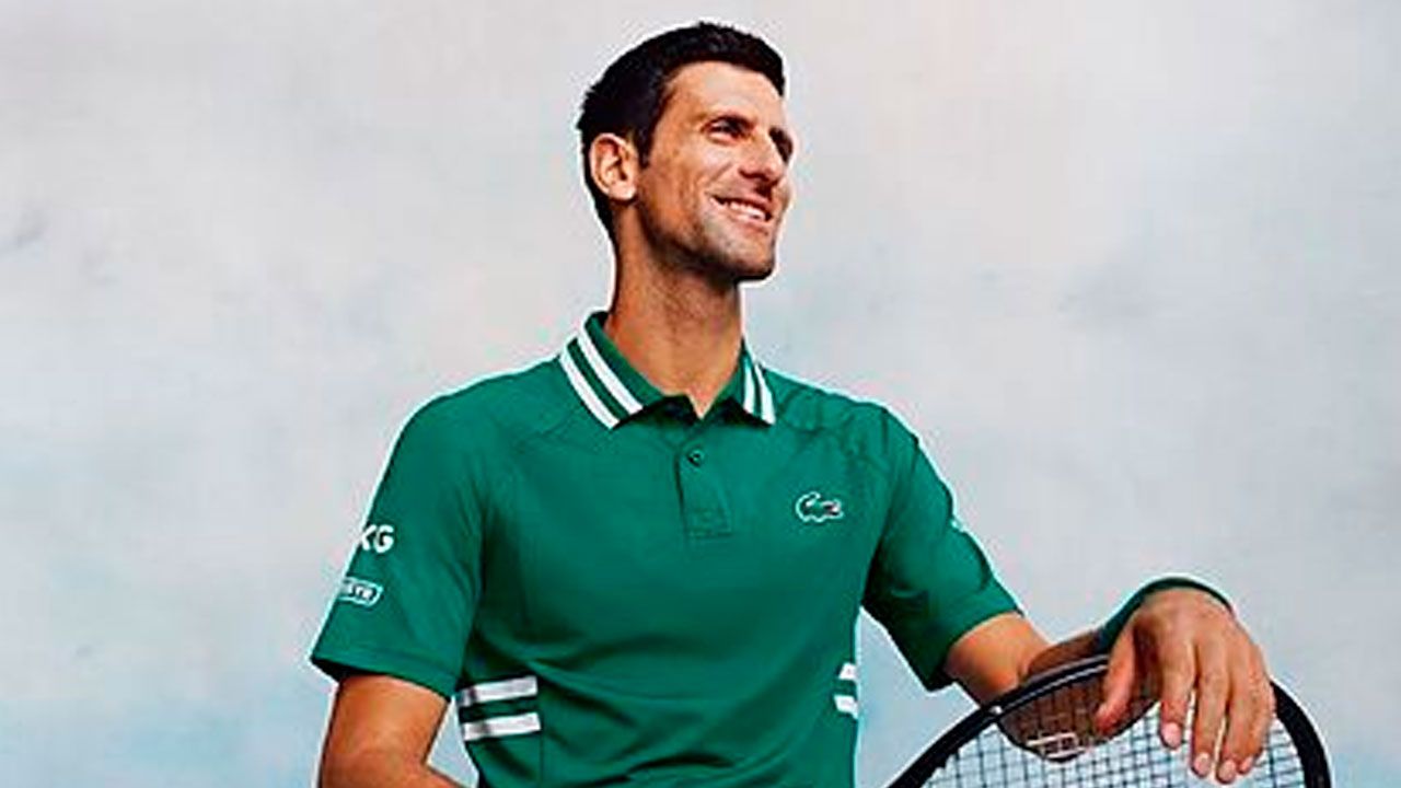 Lacoste rinde homenaje al 'GOAT'  con una colección dedicada a  Djokovic