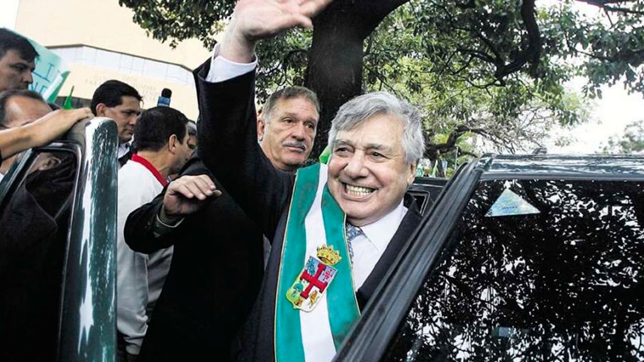 Santa Cruz despide a Percy Fernández  el alcalde que más veces condujo la  ciudad