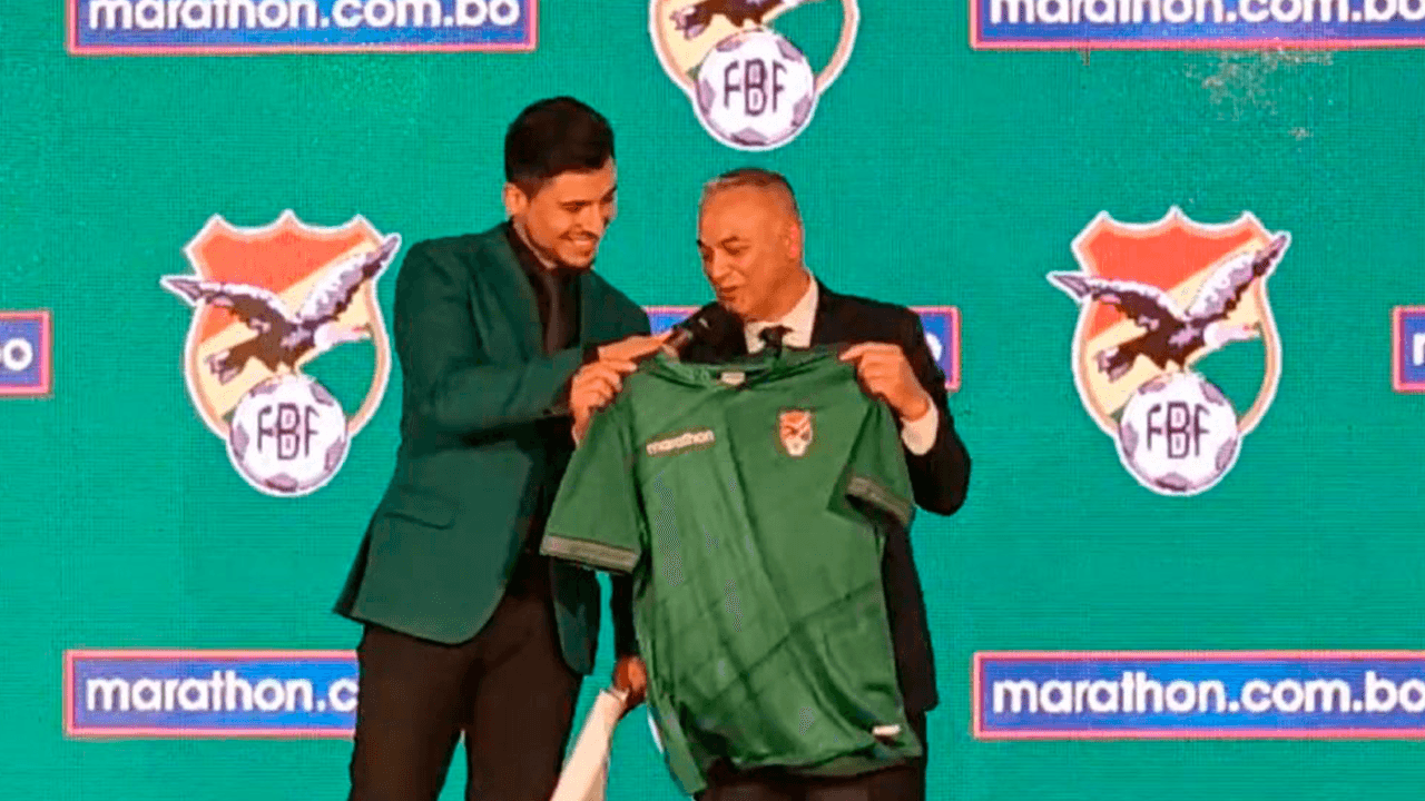 La nueva camiseta de la selección boliviana rinde homenaje a la cultura nacional