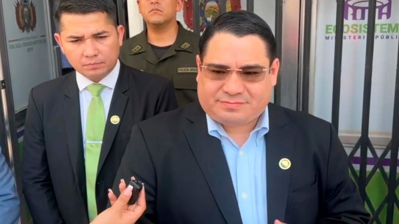Fiscal General garantiza seguridad de Balderas y posesiona a Alexander Mendoza en Beni