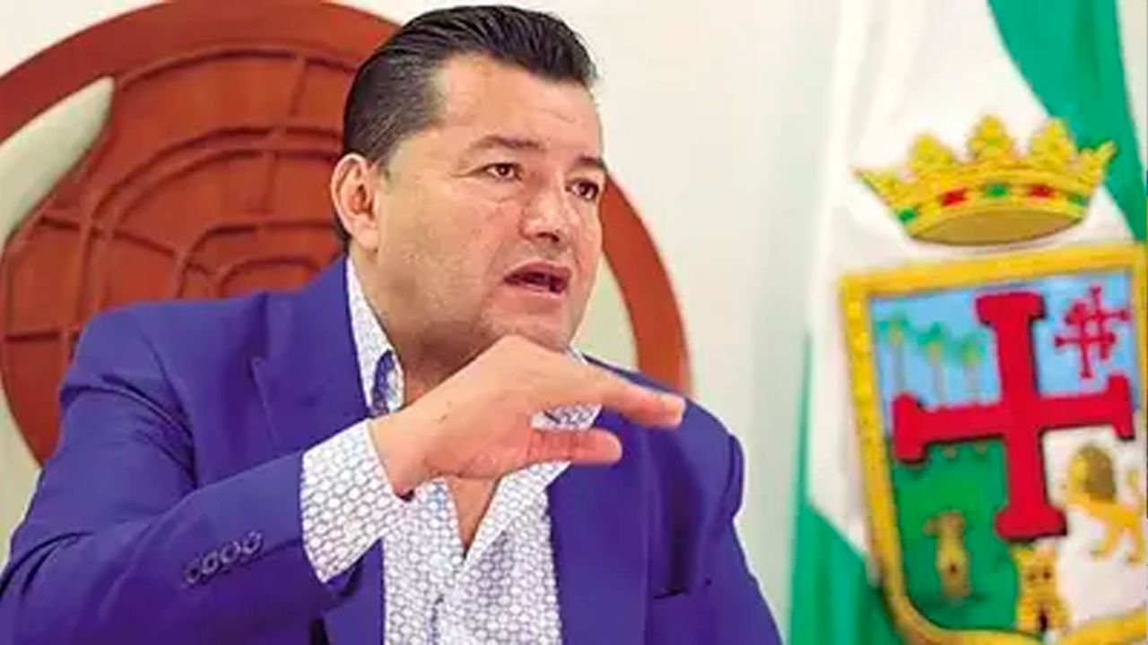 Jhonny Fernández defiende su gestión y proyecta a Santa Cruz como gran metrópoli