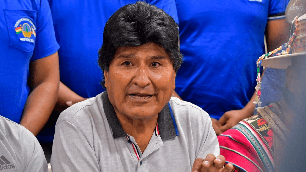  “Hay un plan para sembrar pruebas a gente cercana”, dice Evo y cree que el caso contra su exzar antidroga es un “montaje” 