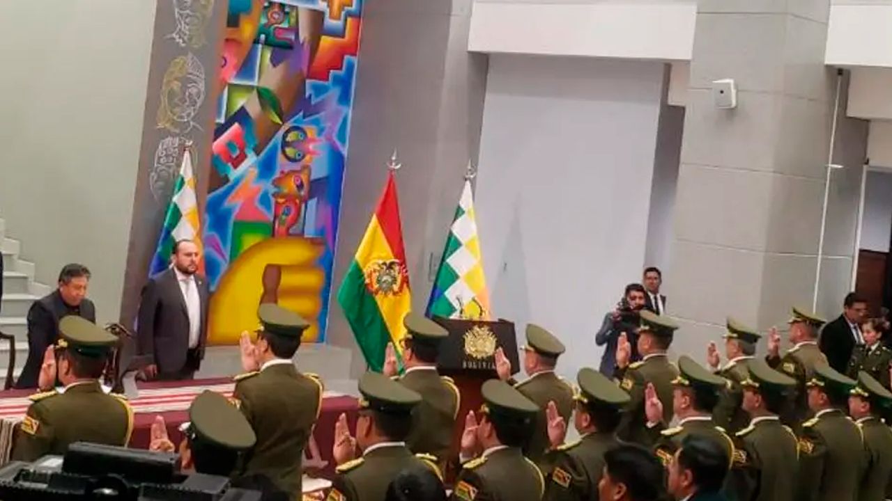 Gobierno designa Alto Mando Policial y asciende a generales de la Policía