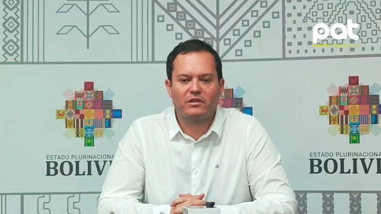 YPFB reducirá el abastecimiento de combustibles al 70% por falta de divisas