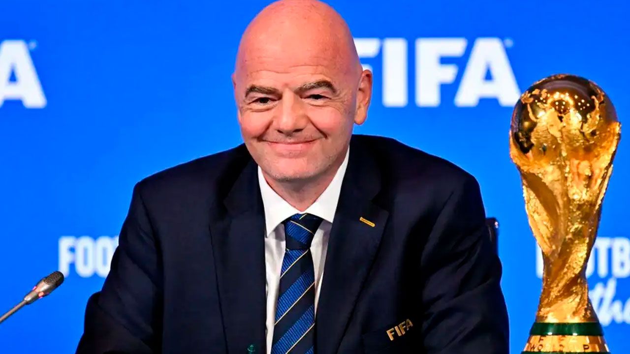 Infantino plantea cambiar las fechas de los Mundiales a partir de 2030