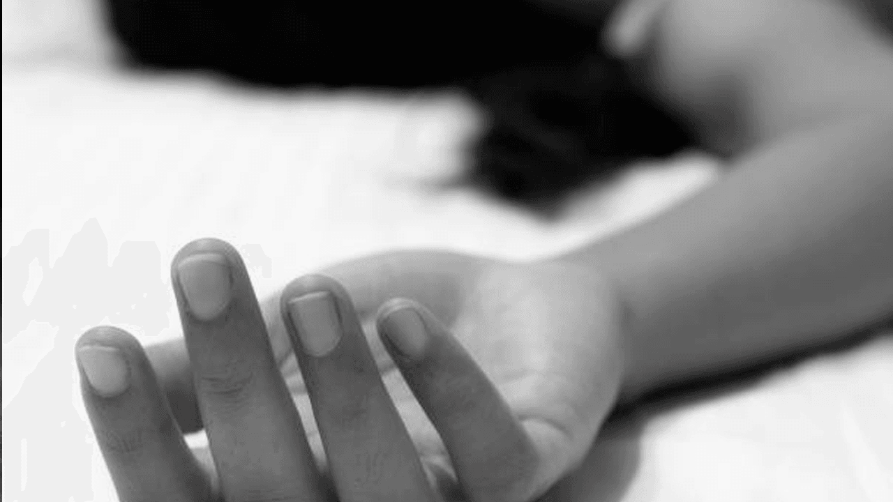 Tragedia en la colorada: hallan sin vida a una mujer dentro de un alojamiento; su pareja es el principal sospechoso