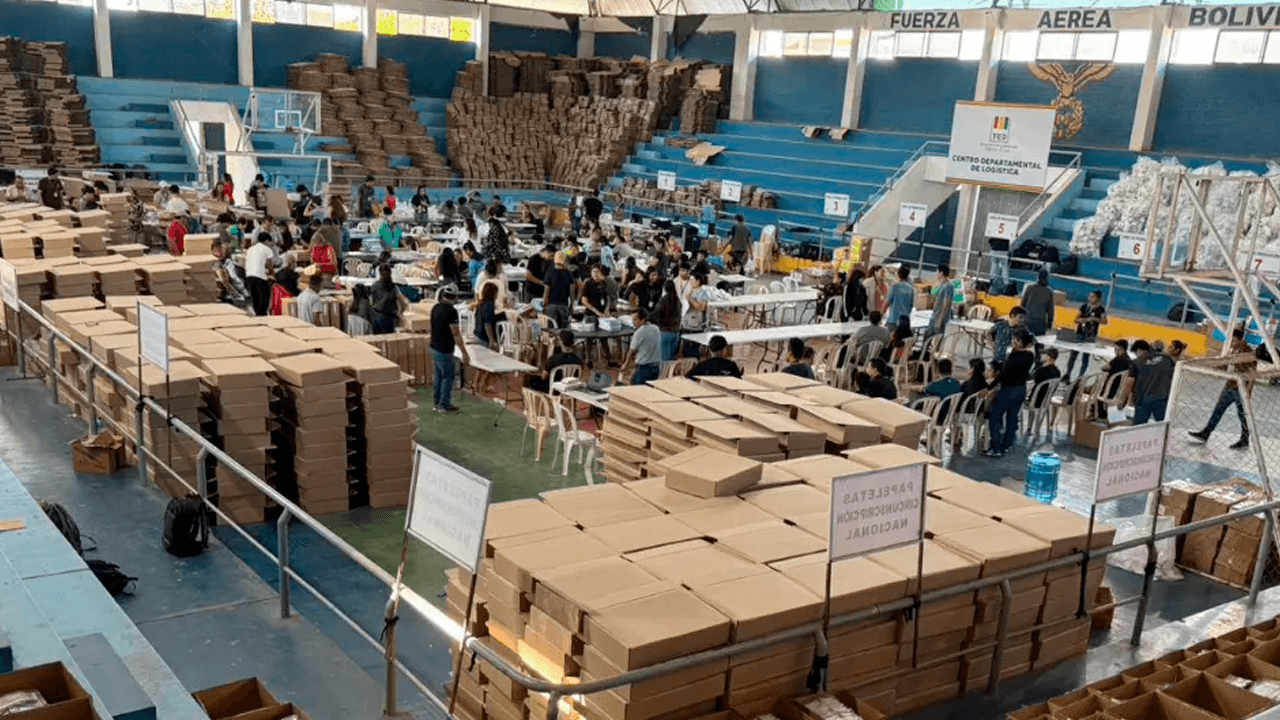 A una semana del balotaje, santa cruz concluye el armado de maletas electorales