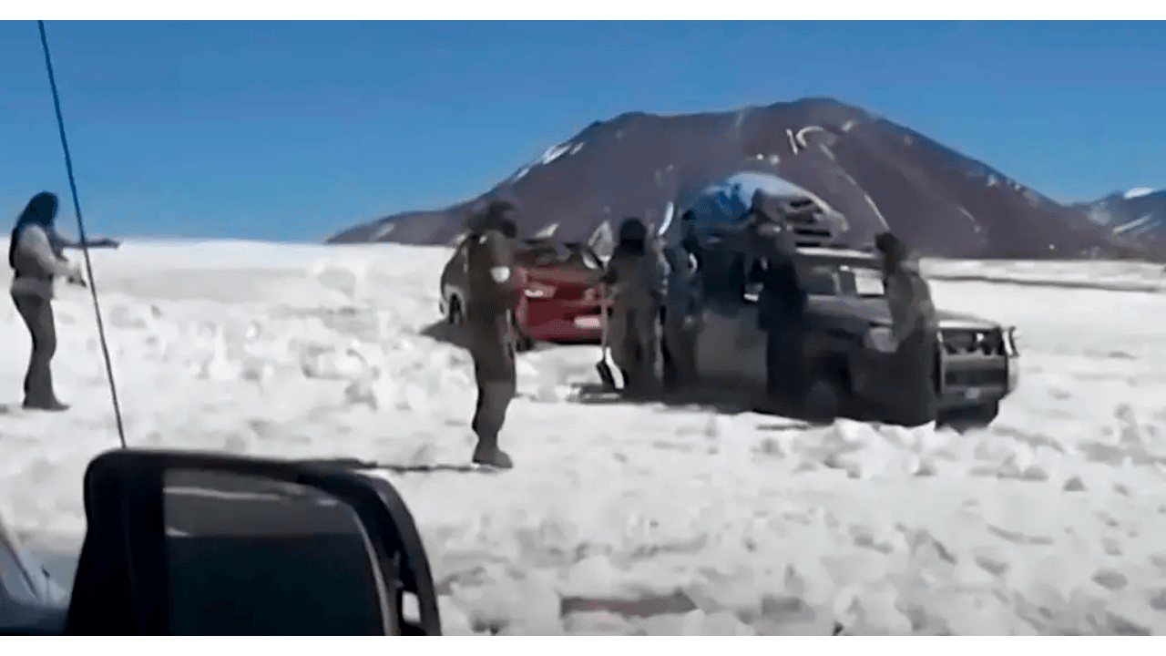 Dan de baja a cinco policías bolivianos procesados por narcotráfico en Chile 
