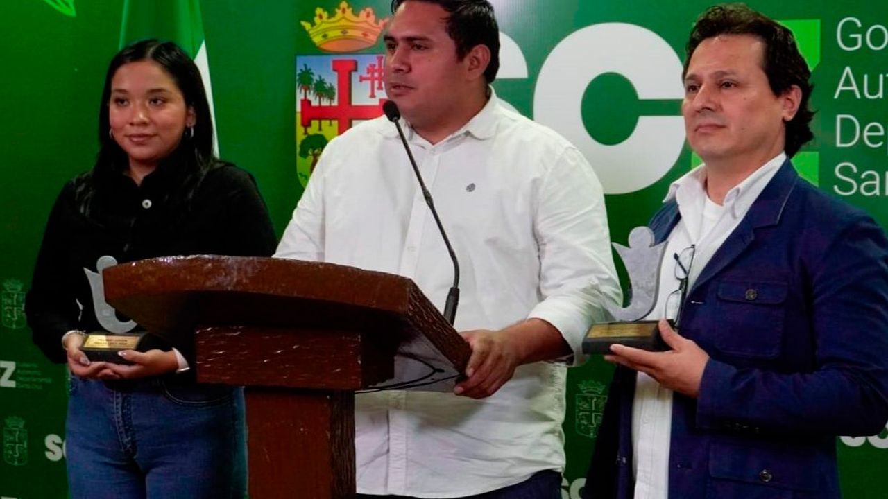 Gobernación convoca a jóvenes a postular al Premio Joven 2025