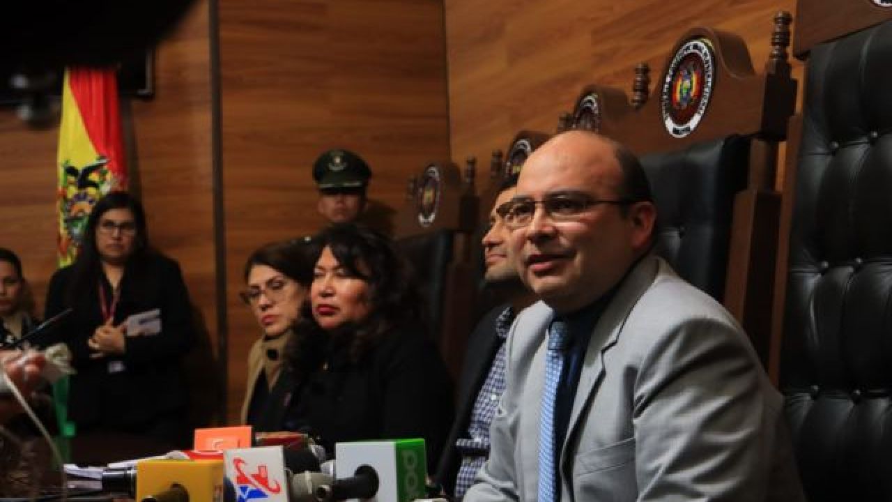 Legislativo debe aprobar con dos tercios una ley para viabilizar elecciones judiciales, exhorta el TCP