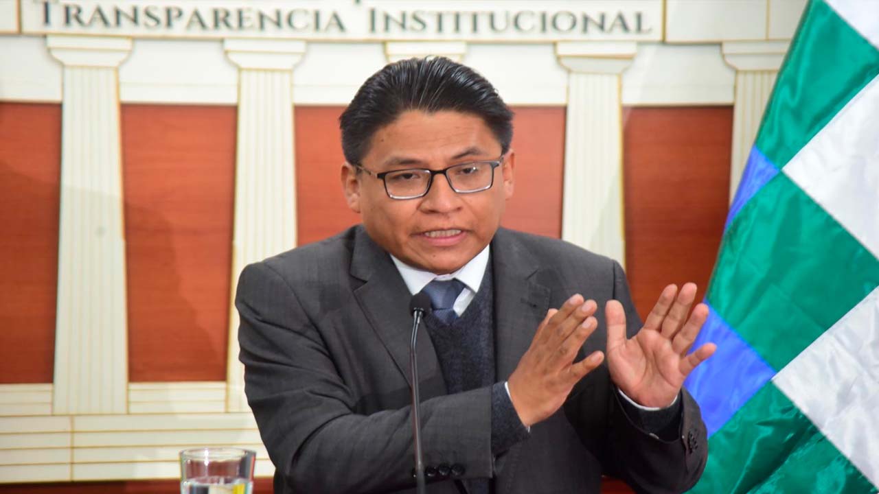 Ministro de Justicia: García Brito falló en contra de Bolivia, cuando ya había renunciado