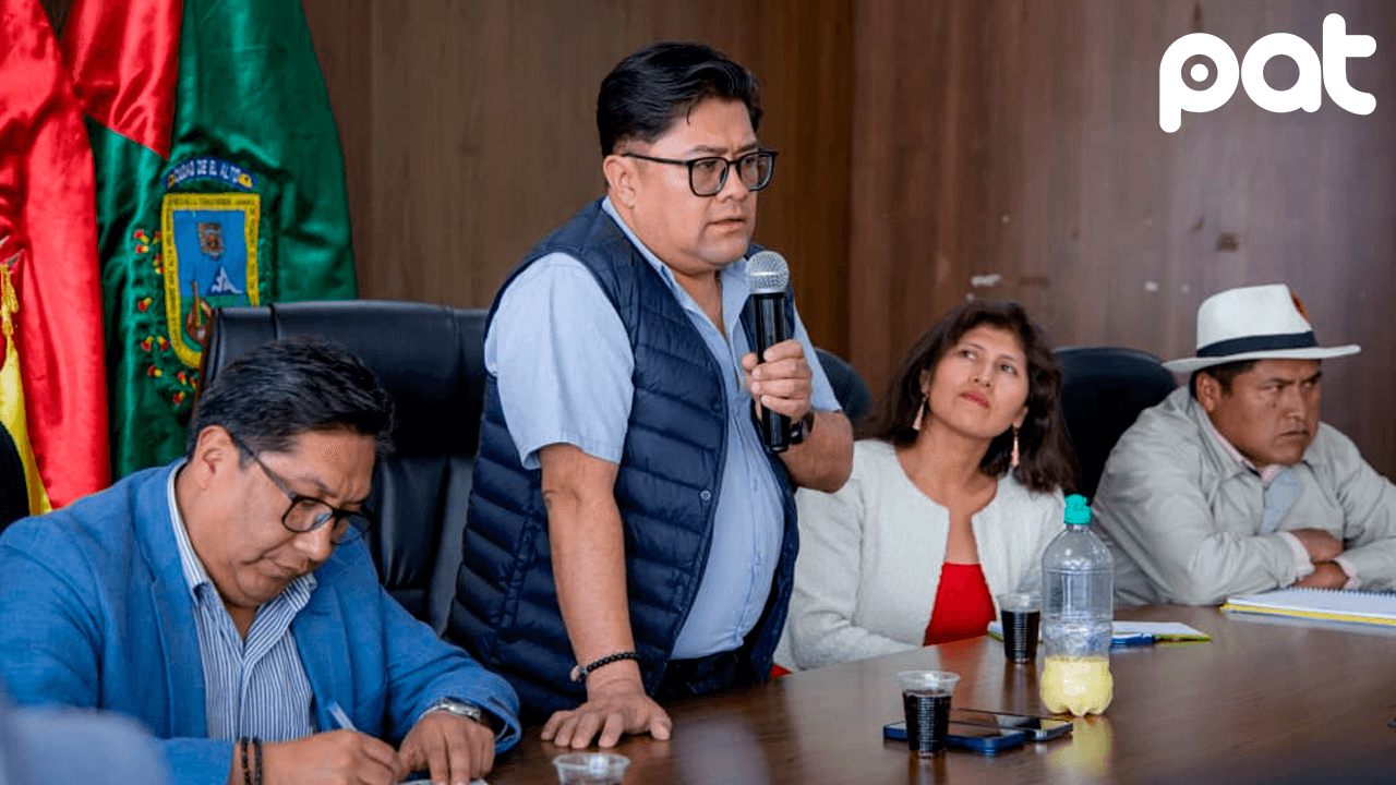Alcaldía y FEJUVE El Alto sur acuerdan y distrito 8 levanta bloqueos