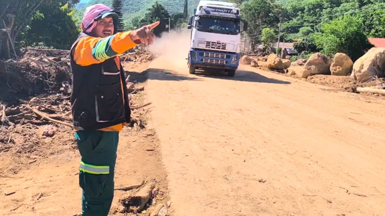 Paso provisional a Samaipata, pero sigue cierre en Cuevas