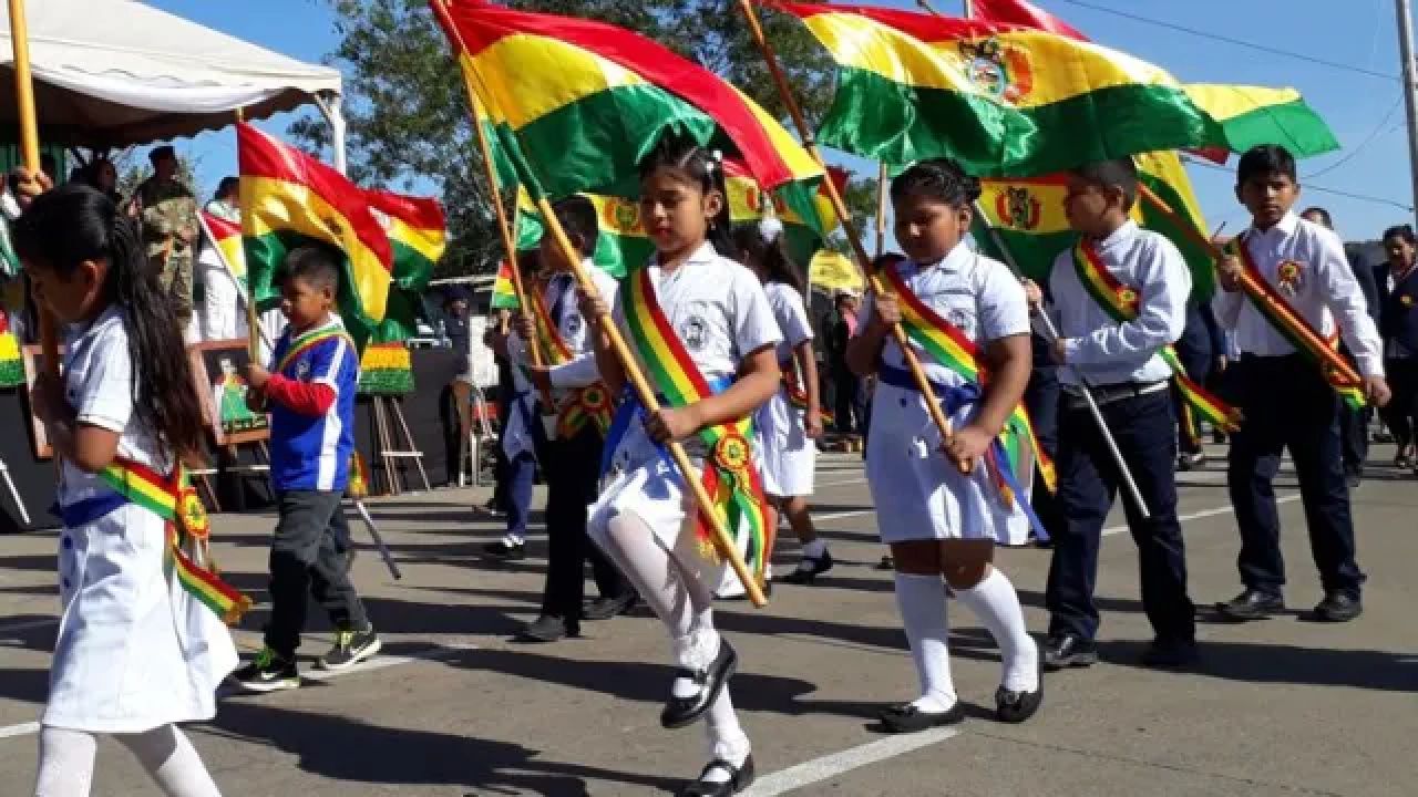 El Sábado 5, desfilarán más de 30 colegios en Santa Cruz por el día de la Independencia de Bolivia