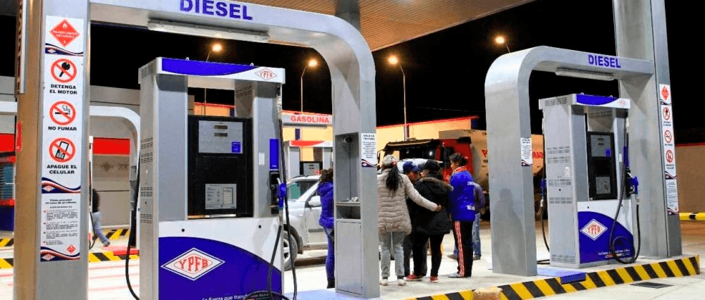 Asosur Santa Cruz se declara en emergencia por venta de diésel