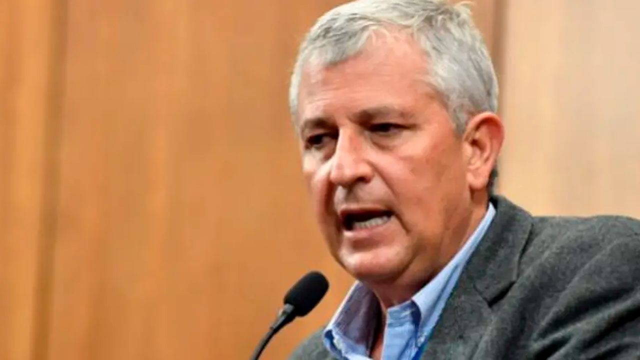 Branko confirma postulación a la Gobernación cruceña sin dejar el Senado