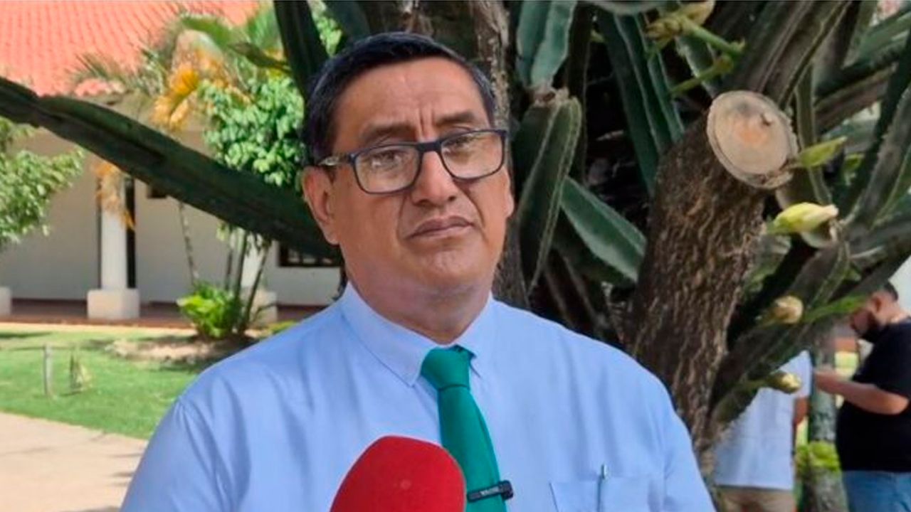 UAGRM rechaza aumento de pasajes y defiende tarifa estudiantil