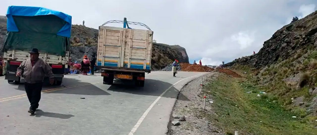 52 bloqueos afectan varias regiones de Bolivia; La Paz concentra casi la mitad de los puntos, según la ABC