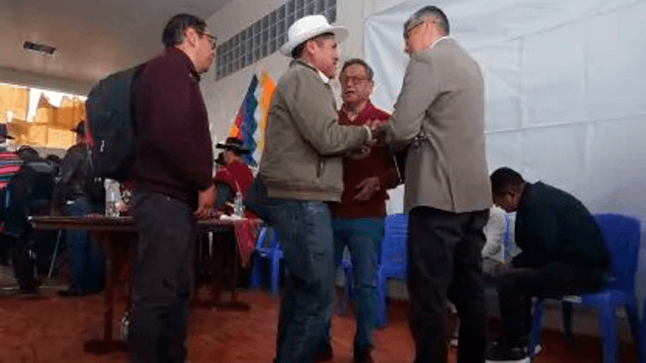 Bolivia se pacifica tras dos semanas y se consolida la eliminación de la subvención