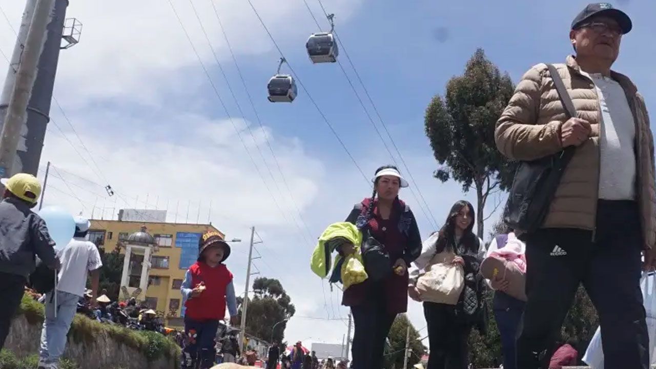 Senado busca crear comisión para analizar ley antibloqueos