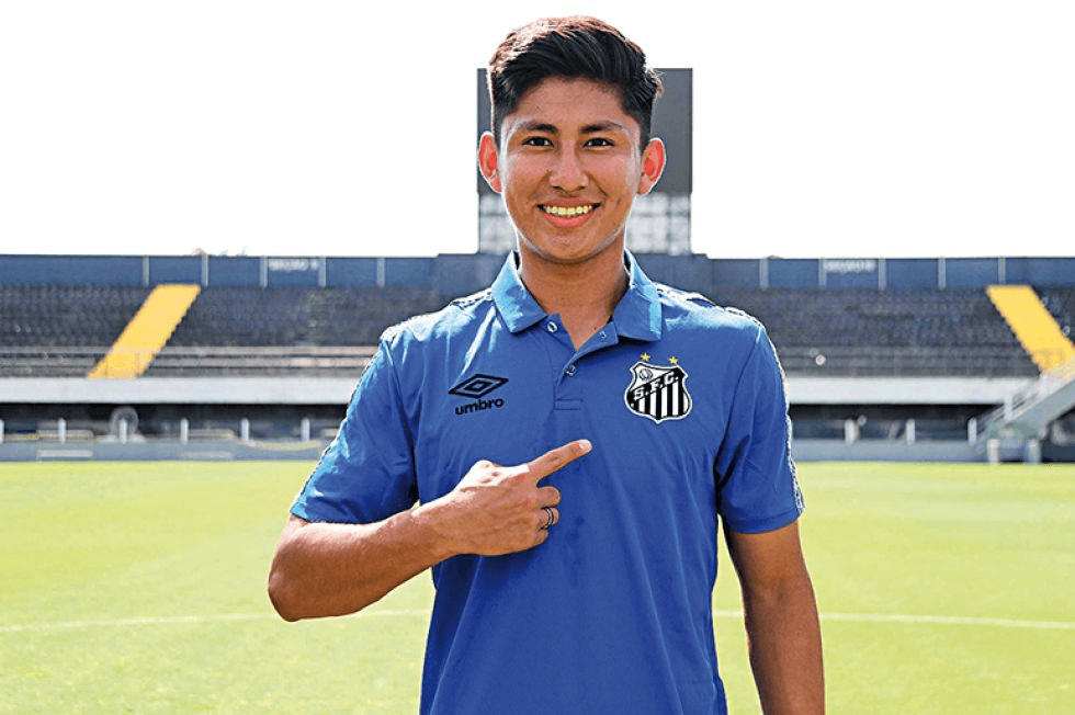 “Eres un…”: hinchada del Santos estalla contra el DT tras sacar a Miguel Terceros