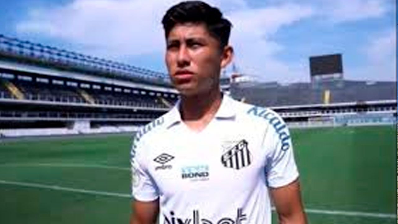 “Vamos Miguelito”: el colosal  aliento que recibió Terceros desde  las graderías de Vila Belmiro