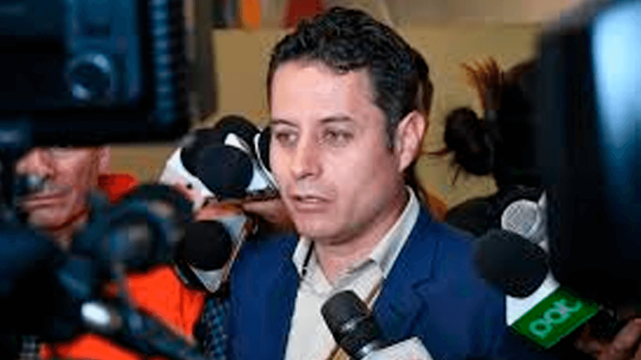 Viceministro Santamaría cuestiona pedido de diálogo de Lara y señala “falta de coherencia”