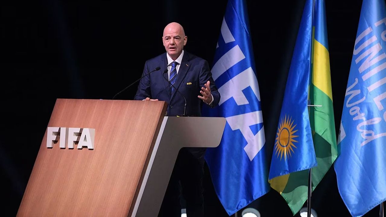 Gianni Infantino fue reelegido presidente de la FIFA hasta el 2027 