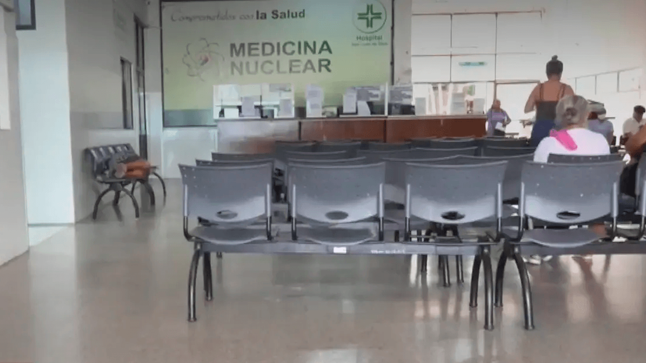 Trabajadores en salud cumplen paro de 24 horas y exigen abrogación de la Ley Departamental 1233