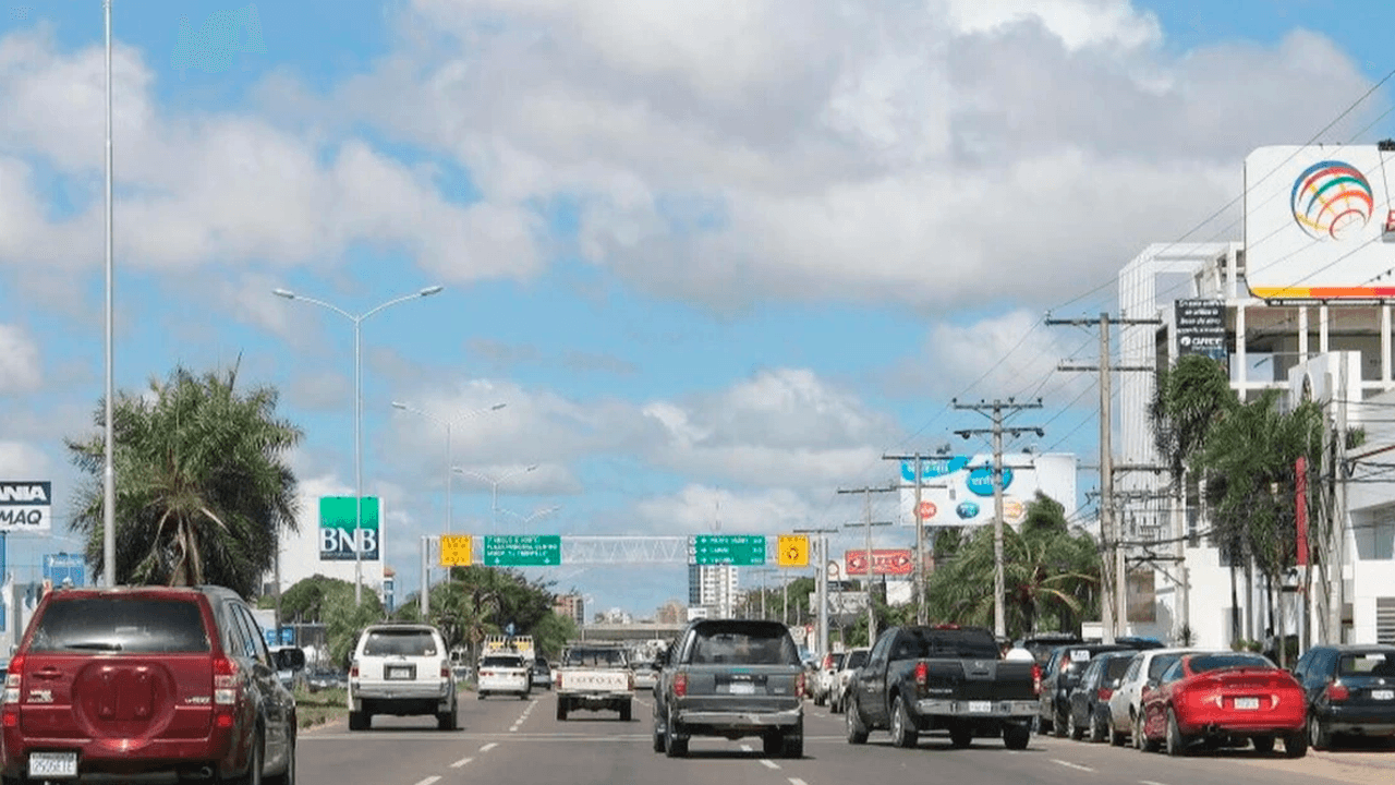 Alcalde anuncia recapamiento con asfalto en frío en la Doble Vía a La Guardia y la Av. Cristo Redentor