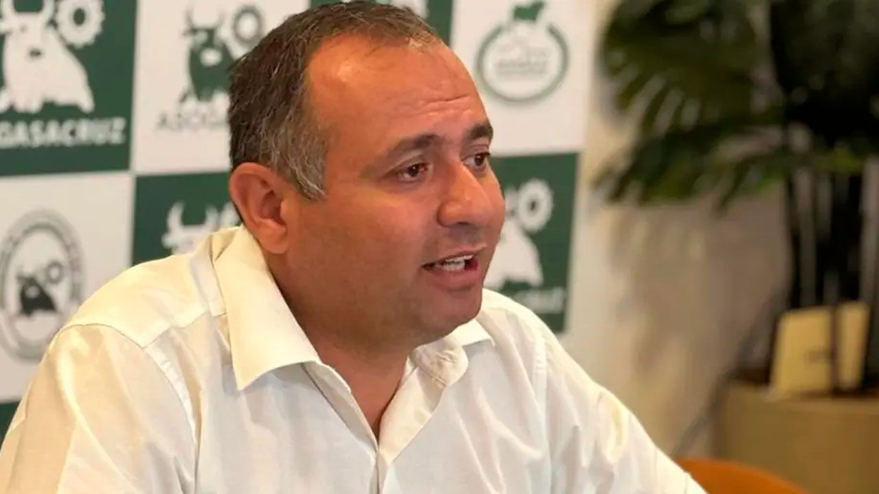 Walter ruiz asume como segundo vicepresidente de la CAO