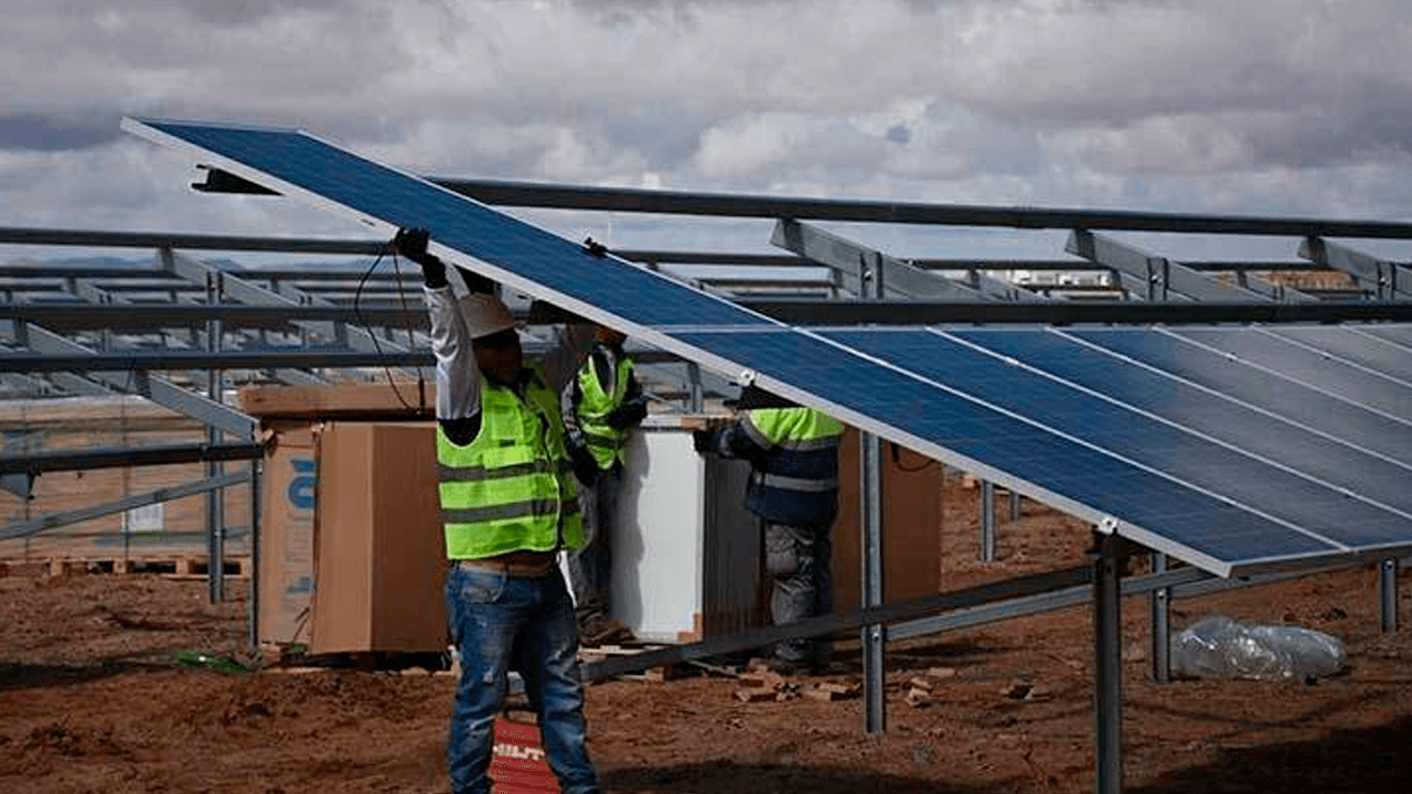 Gobierno promulga el Decreto Supremo 5549 para fortalecer la generación distribuida y ampliar el uso de energías renovables