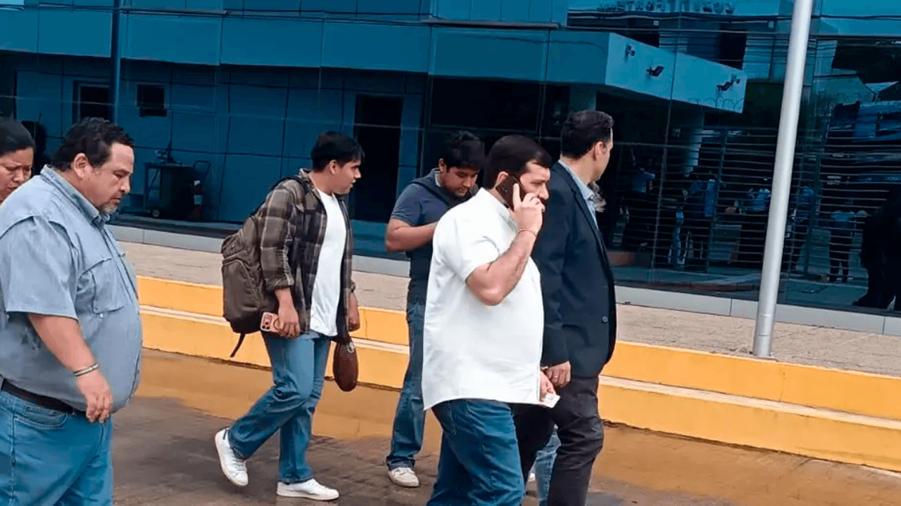 YPFB dialoga con sectores cruceños por gasolina desestabilizada y seguro
