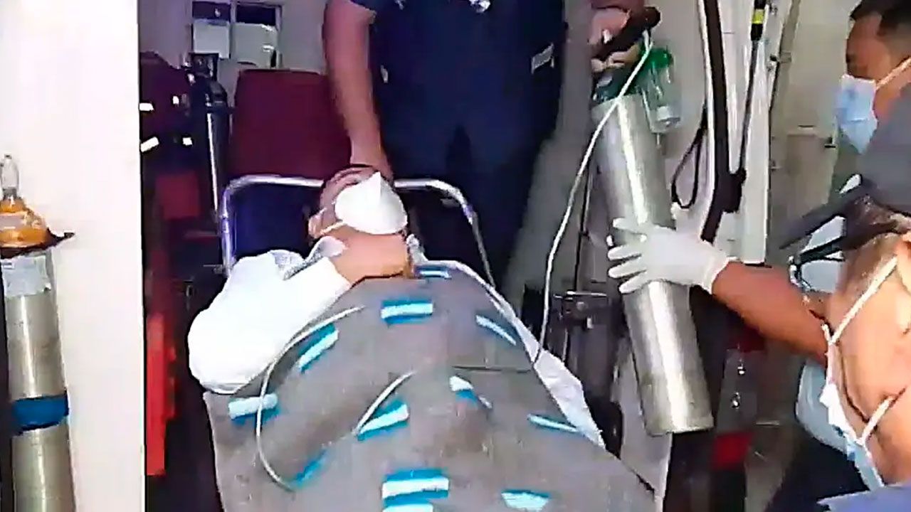 Tras su aprehensión, Jhonny Fernández es trasladado a un centro de salud
