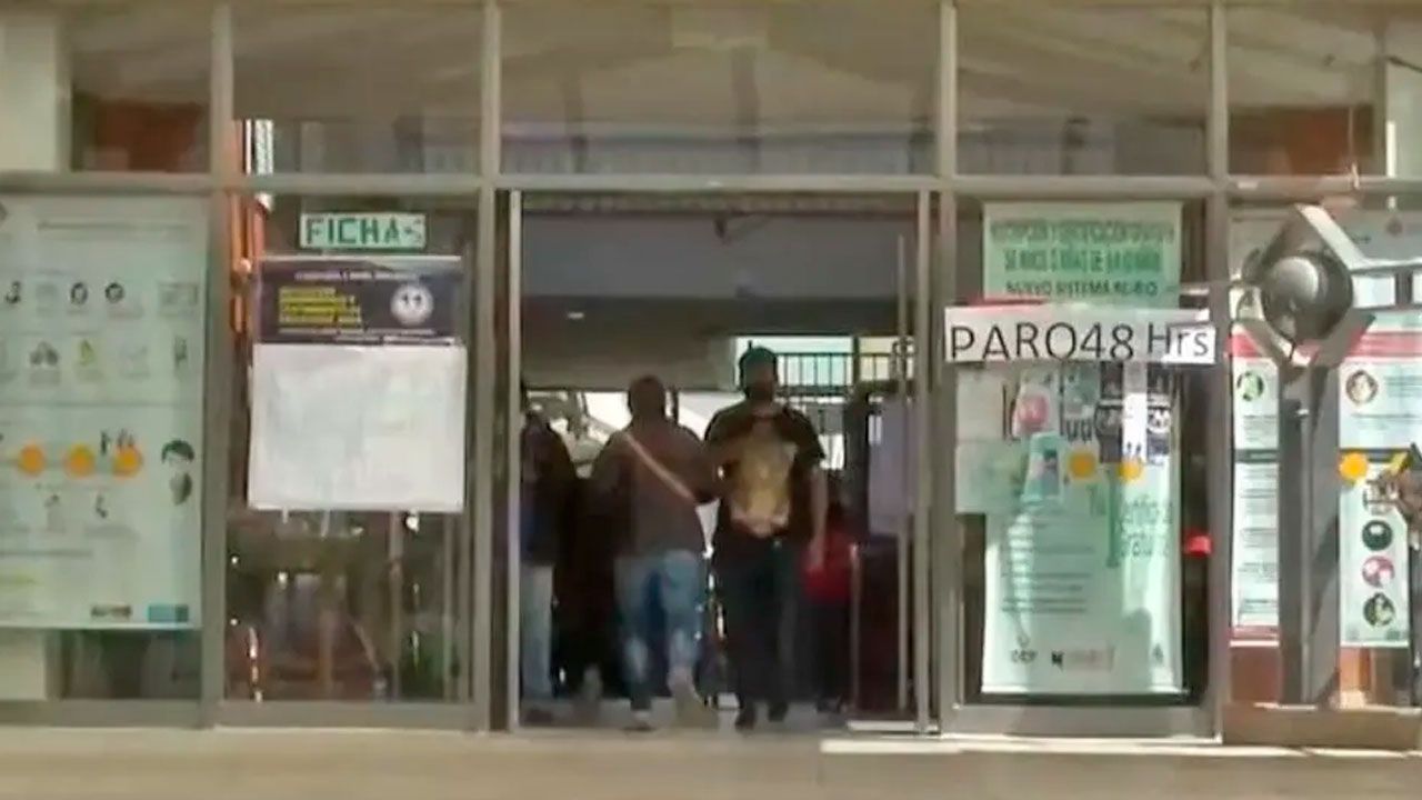 Trabajadores de salud de Cochabamba anuncian paro de 48 horas por pagos pendientes