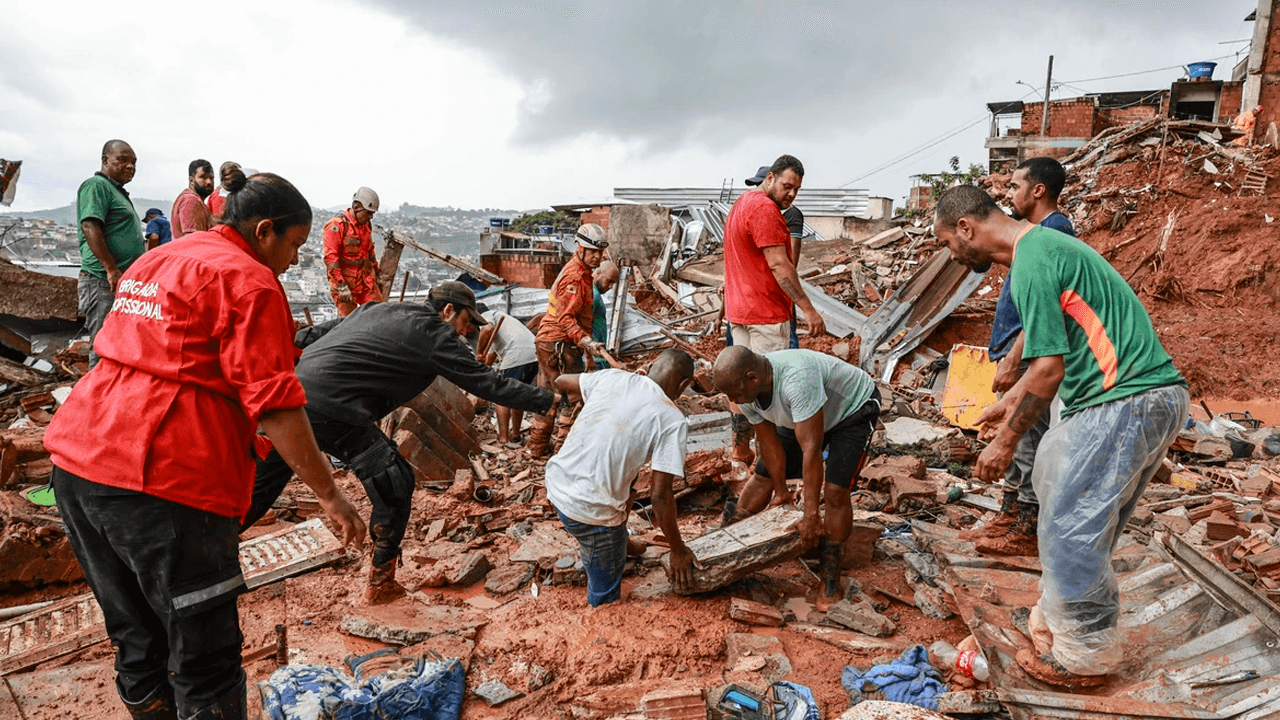  Tragedia por lluvias en Minas Gerais deja 36 muertos y 33 desaparecidos