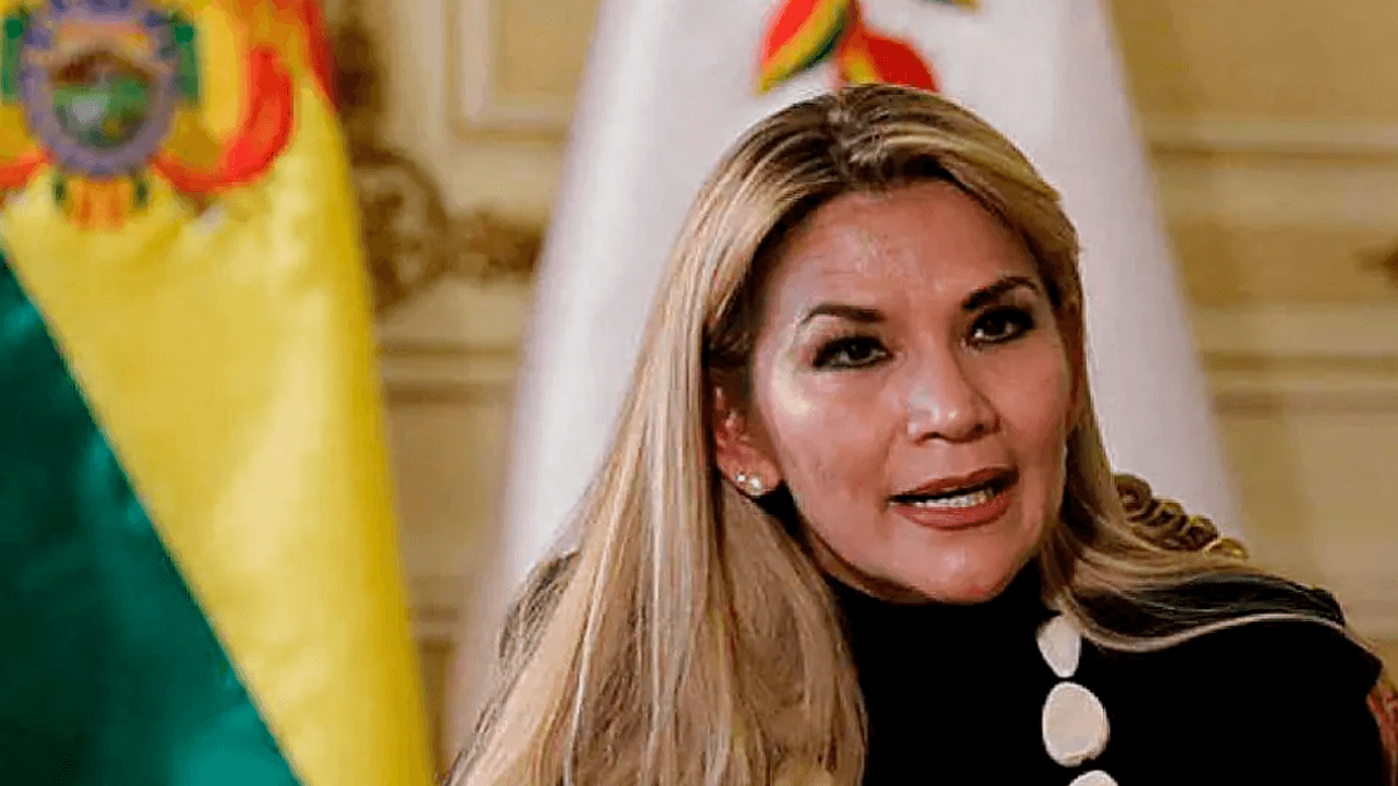 Jeanine Áñez a Rodrigo Paz: “No basta con señalar el boicot, hay que desarticularlo”