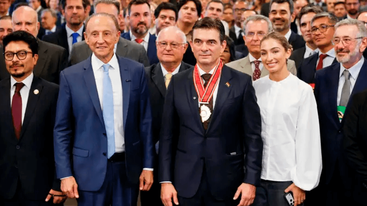 Gobierno presenta en Brasil cuatro reformas clave para el sector energético